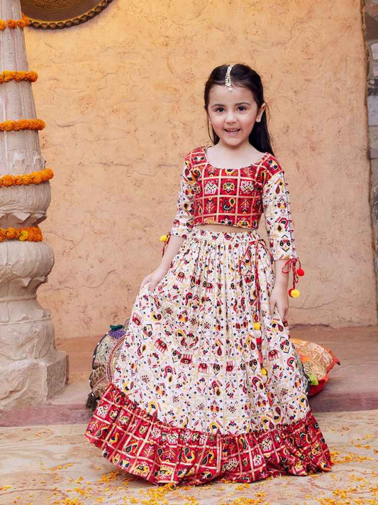 VASTRAMAY Girls Printed Satin Ready To Wear Lehenga Choli by Myntra