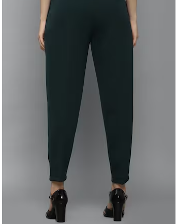 Women Green Regular Fit Solid Casual Trousers