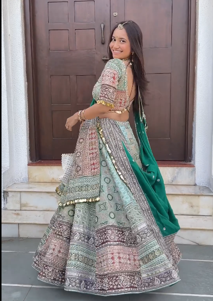 Saanware Designer Bridal Wear Lehenga