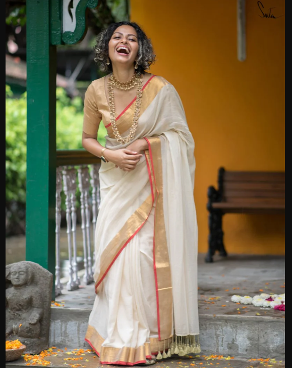 Off White Mulmul Cotton Saree With Zari Border