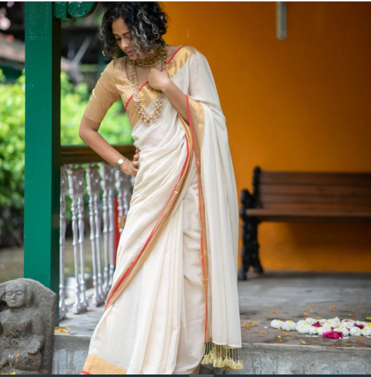 Off White Mulmul Cotton Saree With Zari Border