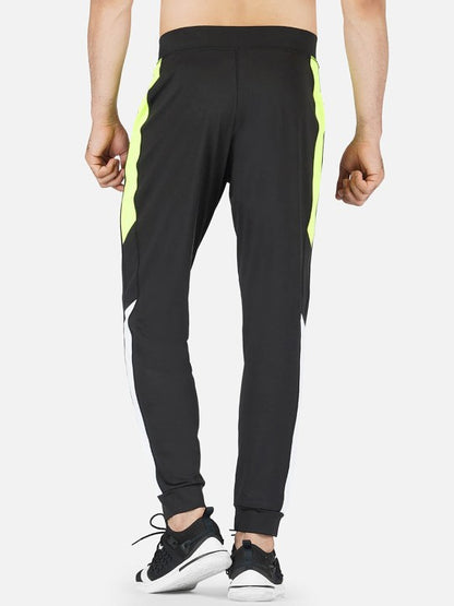 Men Regular Fit Black Solid Rapid Dry Track Pants