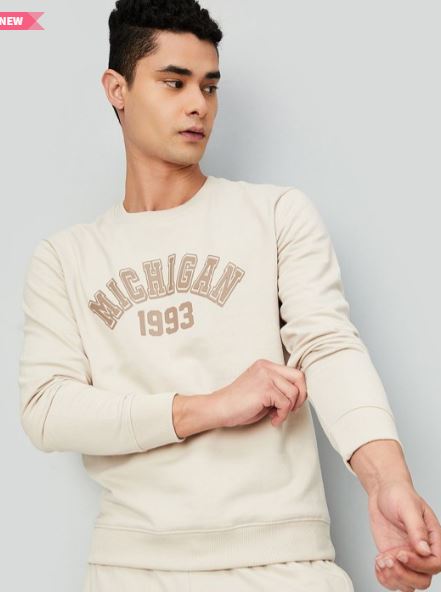 Typographic Print Crew-Neck Sweatshirt For Men (Beige, L)