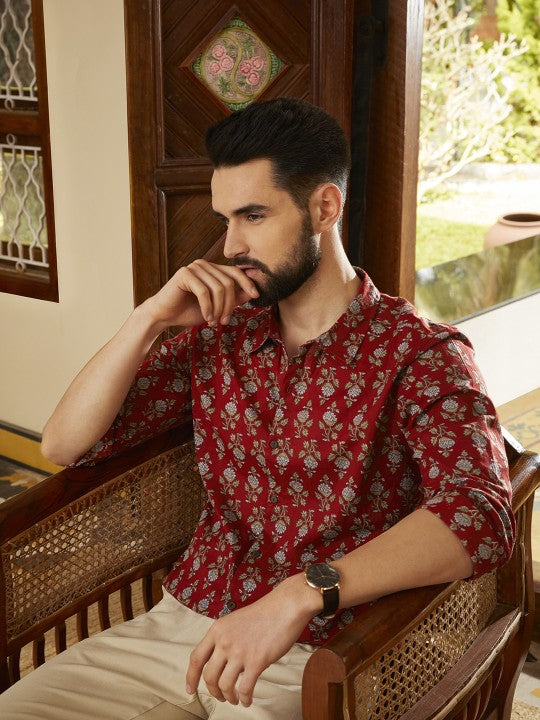 Men Red & Grey Floral Printed Pure Cotton Casual Shirt