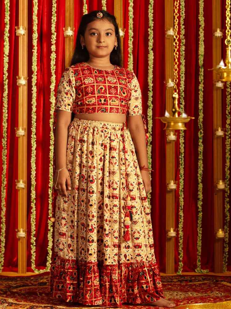 VASTRAMAY Girls Printed Satin Ready To Wear Lehenga Choli by Myntra