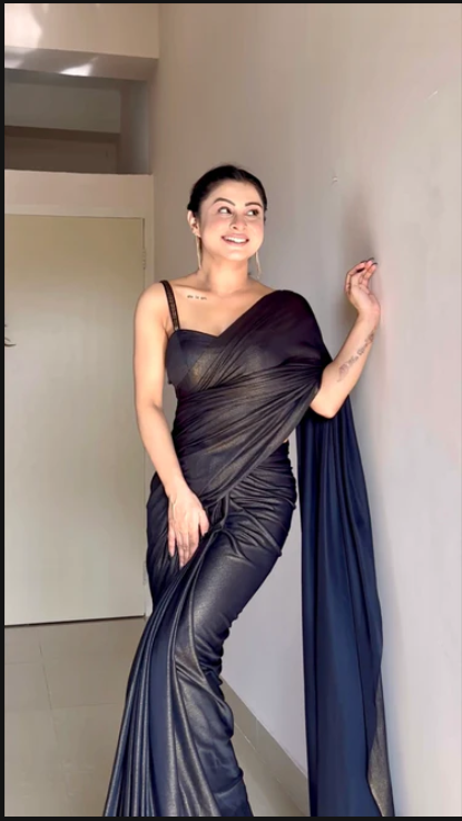 Black Gold Saree with Gold Pendants