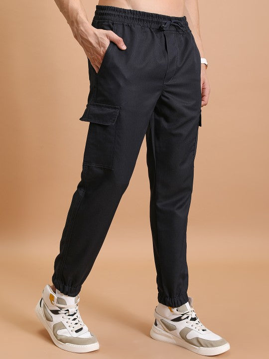 Men Black Cotton Cargos Pant