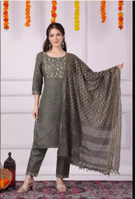 Women Cotton Rayon Kurta Pant Dupatta Set