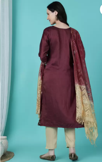 Women Silk Blend Kurta Pant Dupatta Set