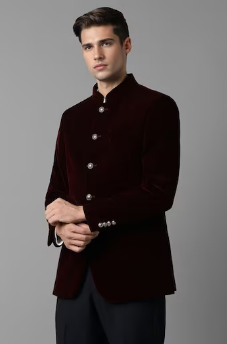 Men Maroon Regular Fit Solid Party Blazer