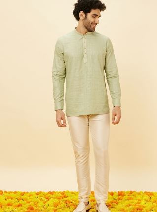 Men Green Checks Short Kurta