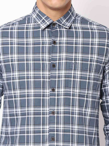 Slim Fit Shirt with Patch Pocket