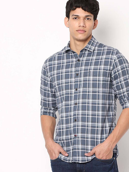 Slim Fit Shirt with Patch Pocket