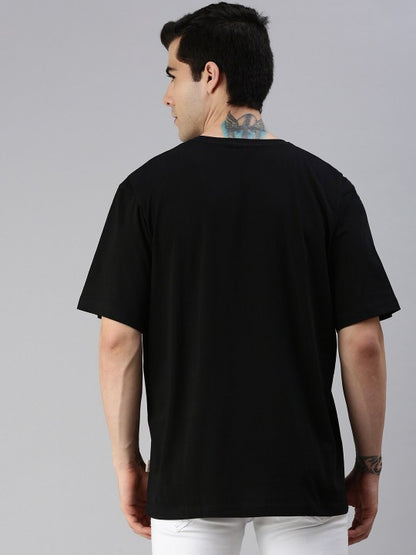 Men Black Graphic Printed V-Neck Raw Edge Oversized T-shirt