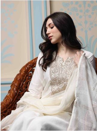 White Ethnic Motifs Yoke Design Zari Detailed Kurta With Trousers & Dupatta