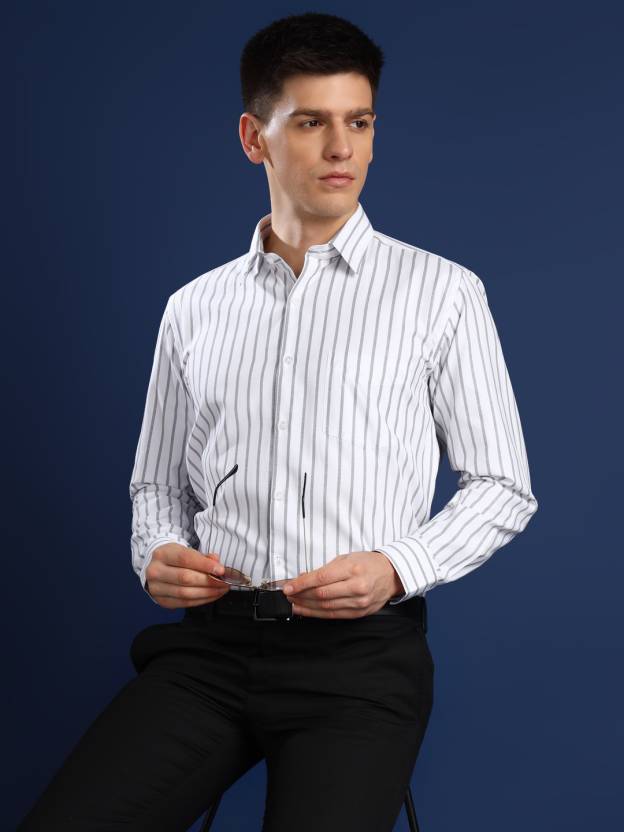 Men Slim Fit Striped Spread Collar Formal Shirt