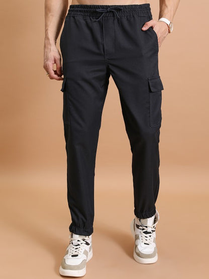 Men Mid-Rise Cargo Style Jogger Trouser