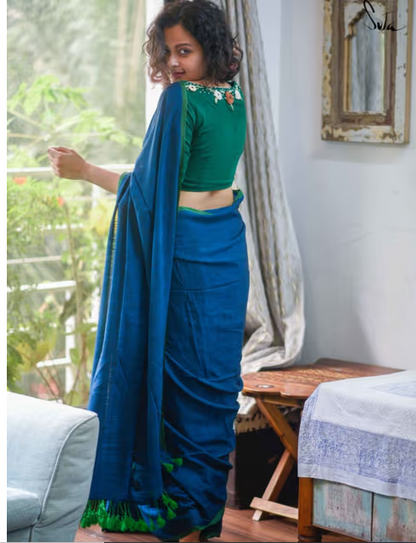 Suta Blue Solid Cotton Viscose Saree With Tassled Pallu and Without Blouse