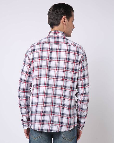 Men Checked Slim Fit Shirt