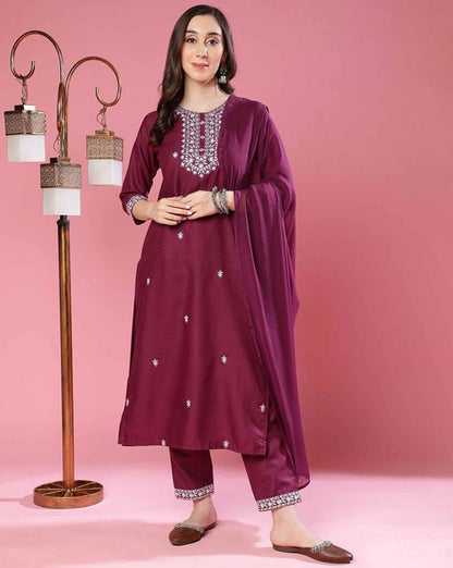 TRAHIMAM Women Embroidery Round-Neck Kurta Set with Dupatta