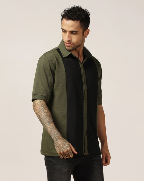 Men Regular Fit Colourblock Shirt