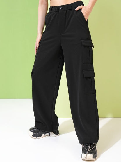 Women Mid-Rise Knitted Straight Fit Cargos Trousers