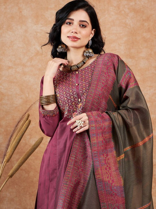 Women Embroidered A-Line Kurta Set For Women