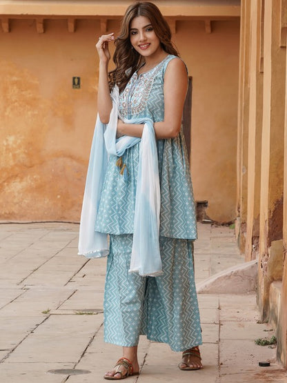 Kdtex Women Kurta Sharara Set