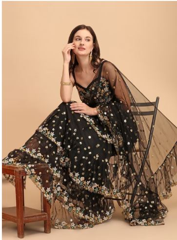 JATRIQQ Embellished Sequinned Net Saree