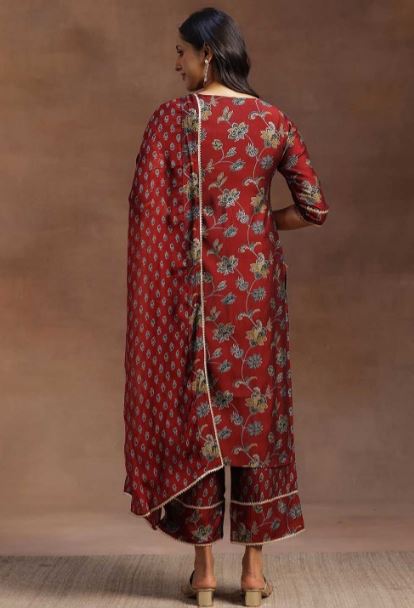 Women Maroon Printed Poly Crepe Straight Kurta With Trousers & Dupatta