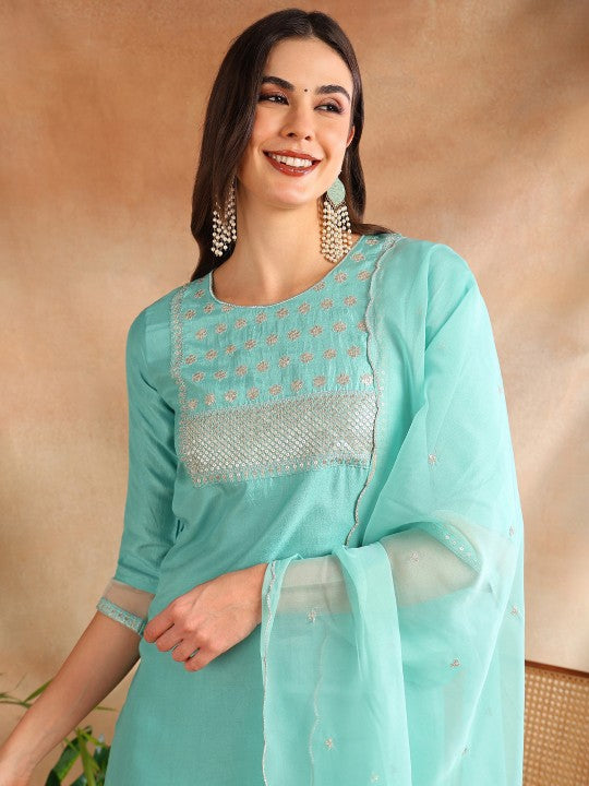 Floral Embroidered Regular Sequinned Kurta With Trousers & Dupatta