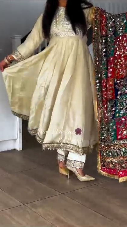 Pakistani Original Dupatta Suit