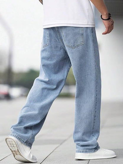 Men Relaxed Fit Mid Rise Baggy Light Blue Jeans