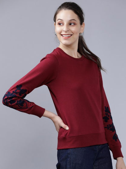 Women Maroon & Navy Blue Solid Sweatshirt