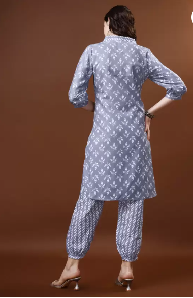 Women Cotton Blend Kurta Pant Set