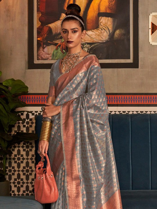 Ethnic motif Woven Design Zari Kanjeevaram Saree