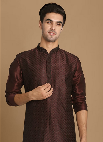 Wine Self Design Kurta With Black Churidar image number 1 Wine Self Design Kurta With Black Churidar image number 2 Wine Self Design Kurta With Black Churidar