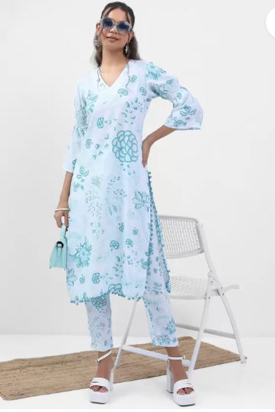 Women Cotton Blend Kurta Pant Set