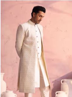 Vastramay Men's Cream Silk Blend Sherwani