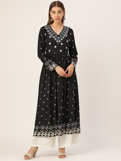 Women Black & Off-White Printed Kurta with Palazzos