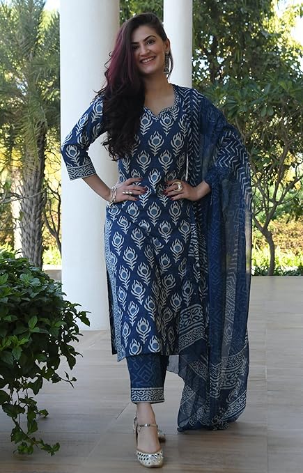 KLOSIA Women Blue Indigo Printed kurta Set With Dupatta