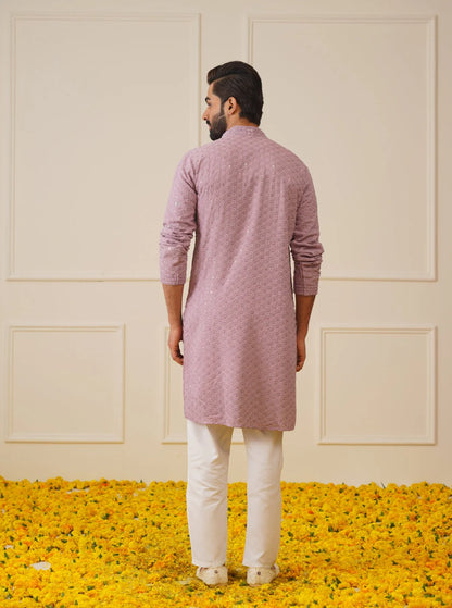 Men Embroidered Straight Kurta