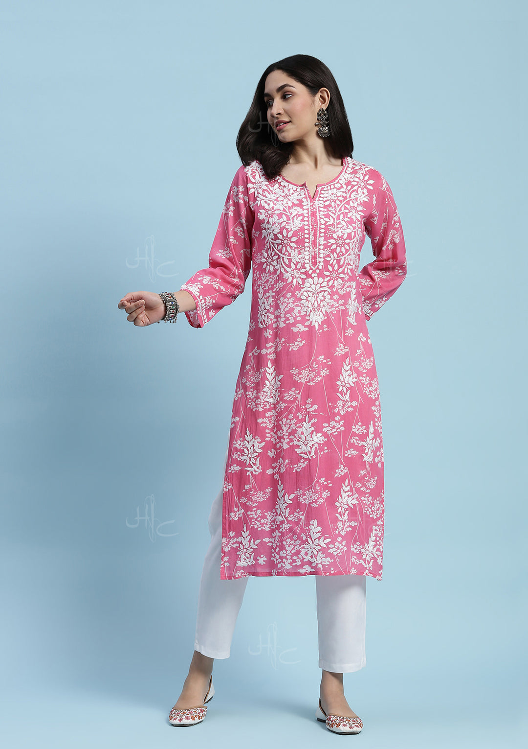 Zainab Chikankari Mulmul Straight Kurta