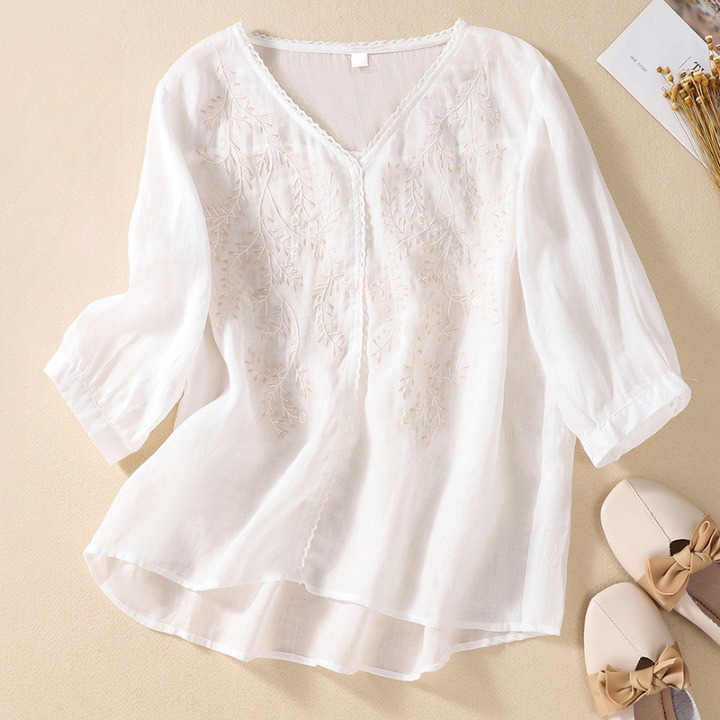 EMBROIDERY STYLIISH NECK TOP