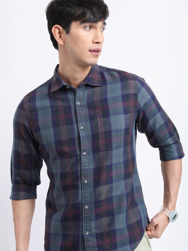 Men Grey Checked Slim Fit Casual Shirts