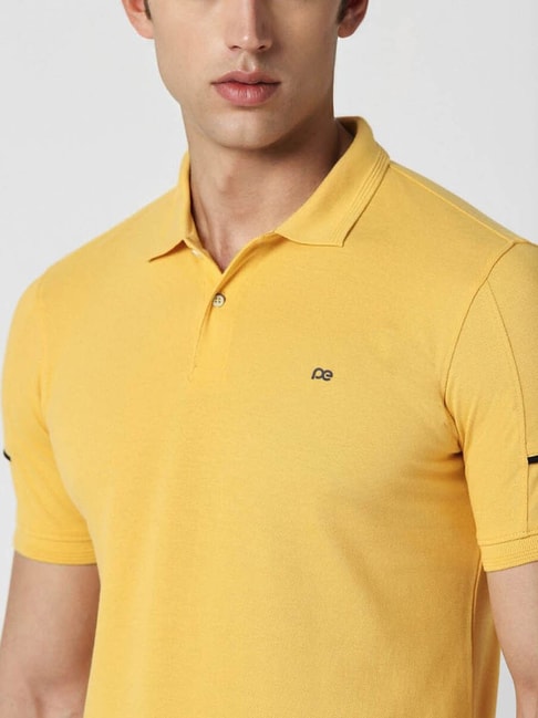 Solid Men Polo Neck T-Shirt