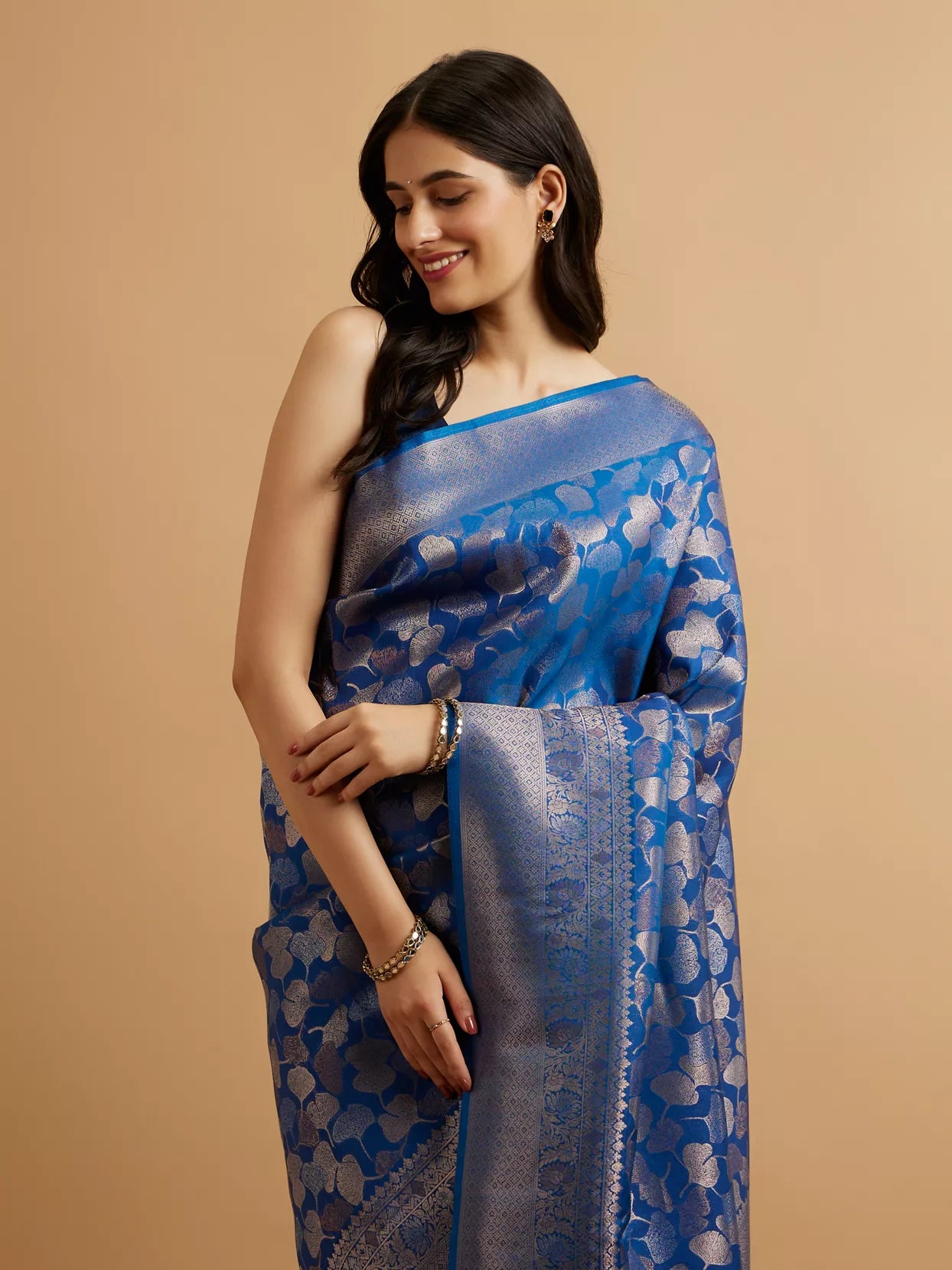 Indigo Blue Leaf Patterned Saree