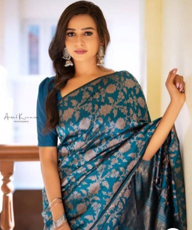 Fashion Booms Floral Pure Silk Kanjeevaram Saree