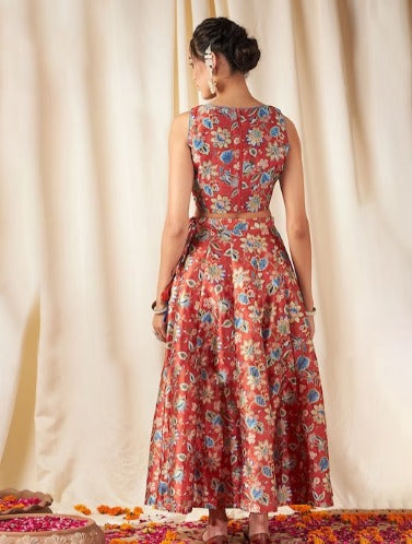 Shae by SASSAFRAS Floral Printed Ready to Wear Lehenga & Crop Top