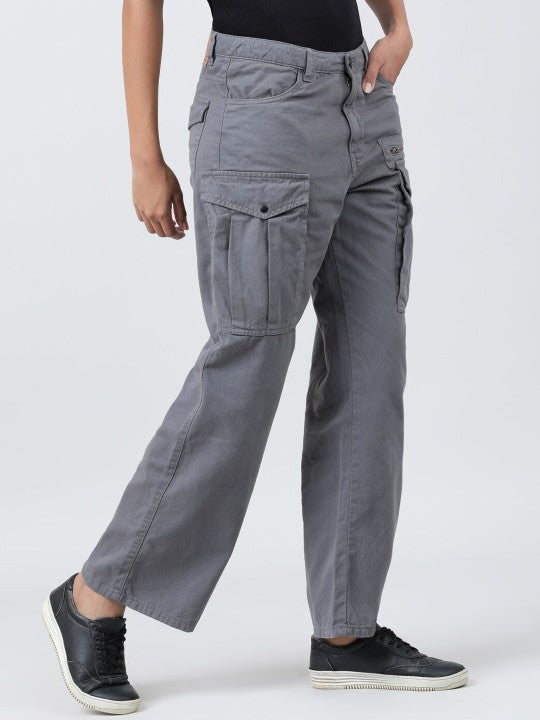 Women Straight Fit Cargo Trouser with Zipper Detail